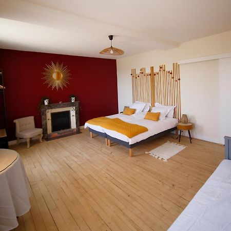 Les Chambres De La Vallee Argentonnay 外观 照片