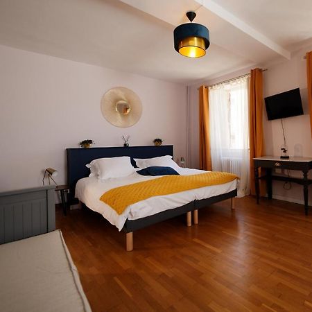 Les Chambres De La Vallee Argentonnay 外观 照片
